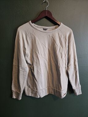 Eddie Bauer Light Beige Crewneck Sweatshirt